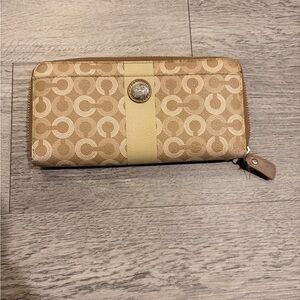 Coach Tan and Cream Wallet